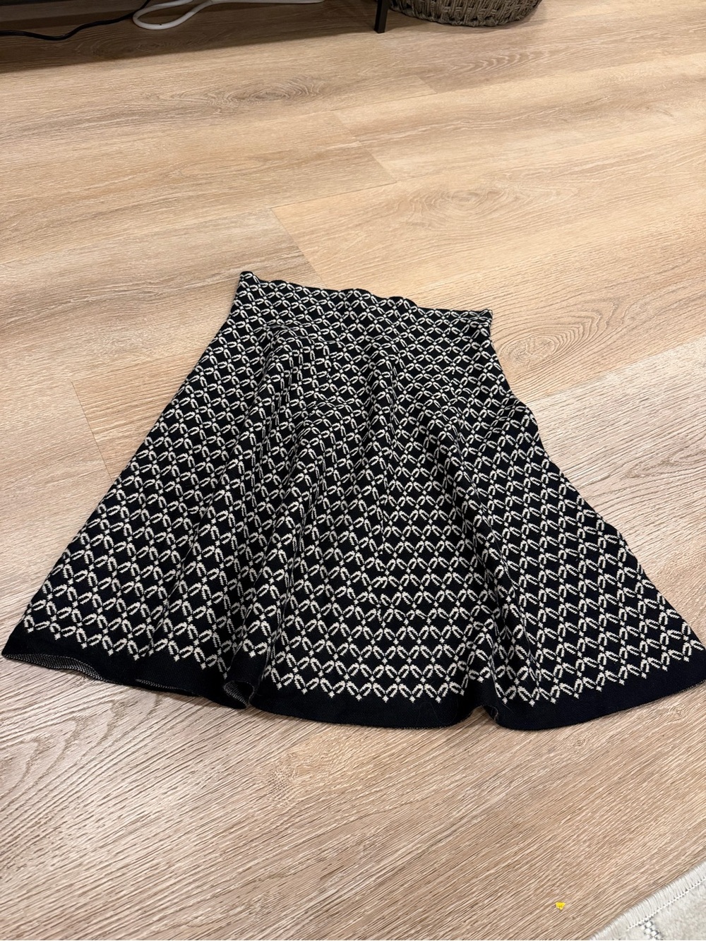 Max Studio Black and White Circle Skater Skirt